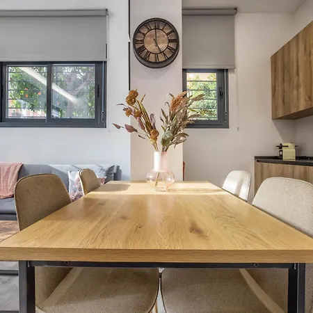Garesc Lofts *