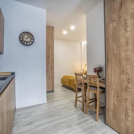 Garesc Lofts 公寓 *
